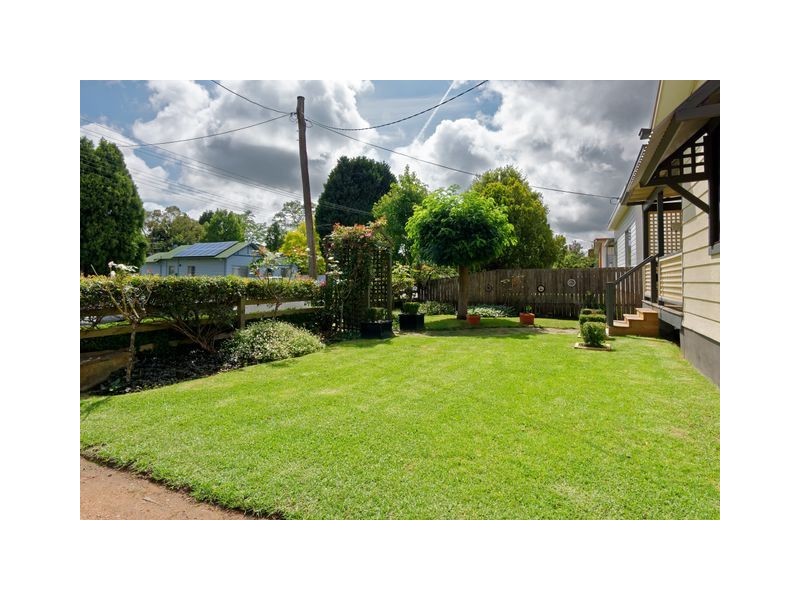 16 Hoskins Street, Moss Vale NSW 2577
