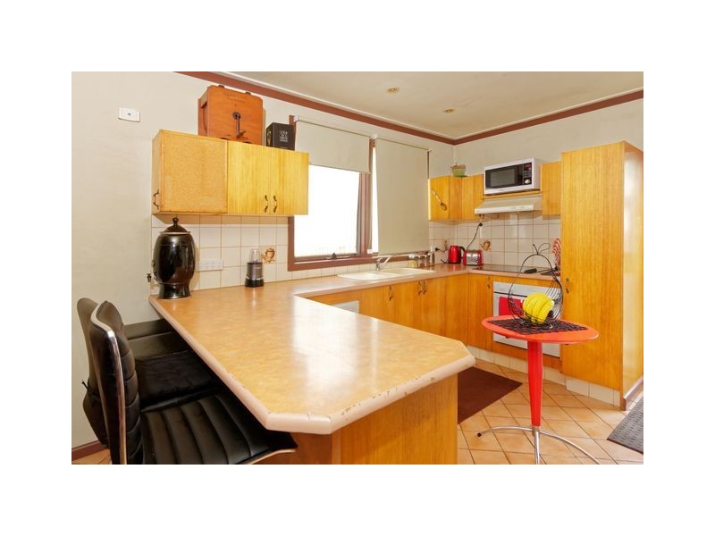 16 Hoskins Street, Moss Vale NSW 2577