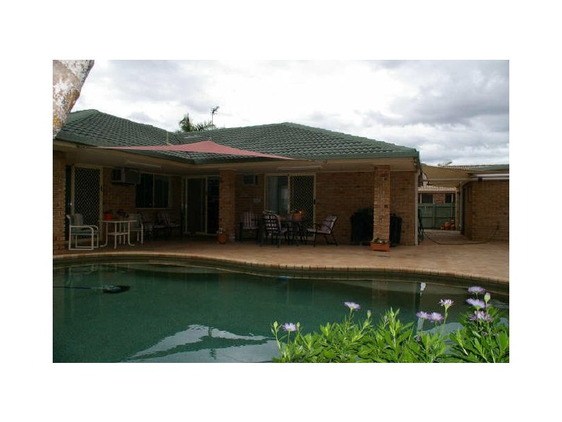 Burleigh Waters QLD 4220