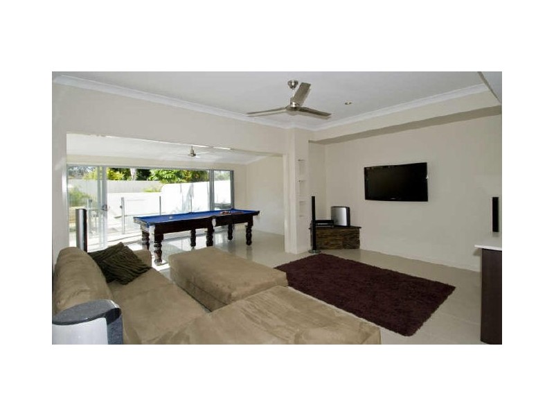 Burleigh Heads QLD 4220