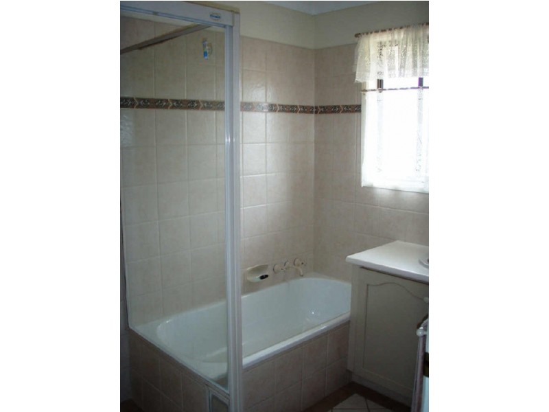 Burleigh Waters QLD 4220