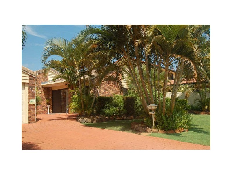 82 Honeyeater Drive, Burleigh Waters QLD 4220