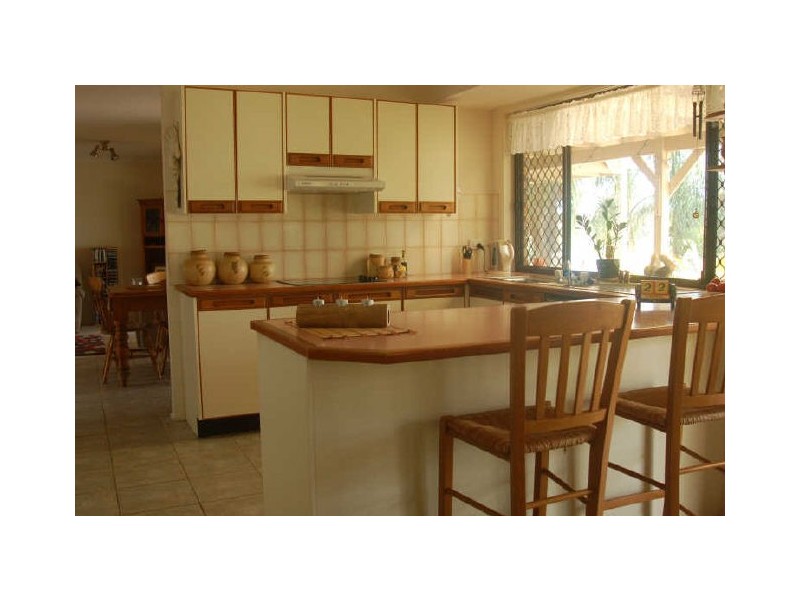 82 Honeyeater Drive, Burleigh Waters QLD 4220