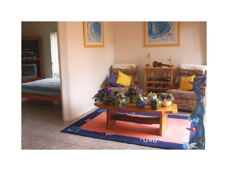 82 Honeyeater Drive, Burleigh Waters QLD 4220