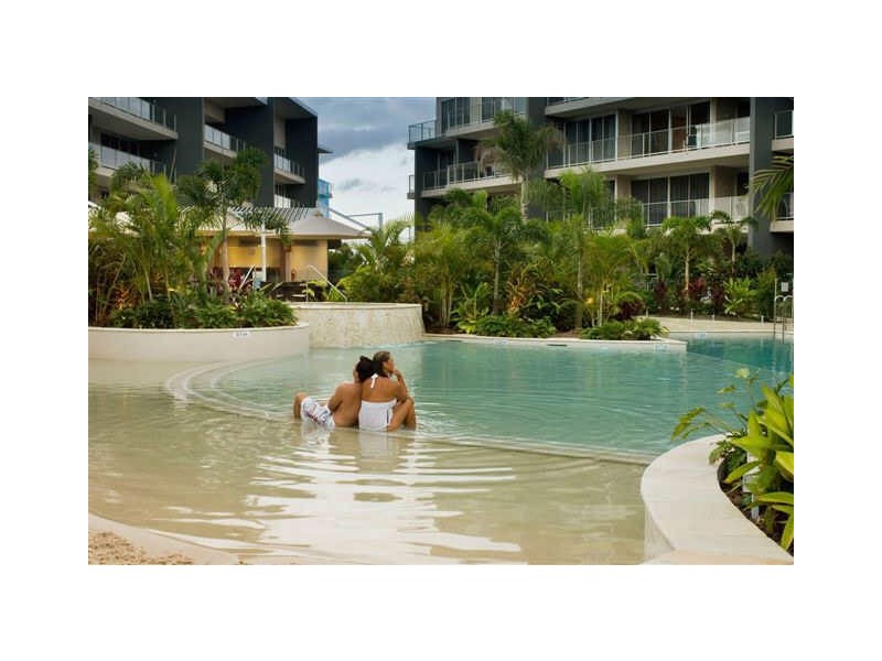 Hope Island QLD 4212