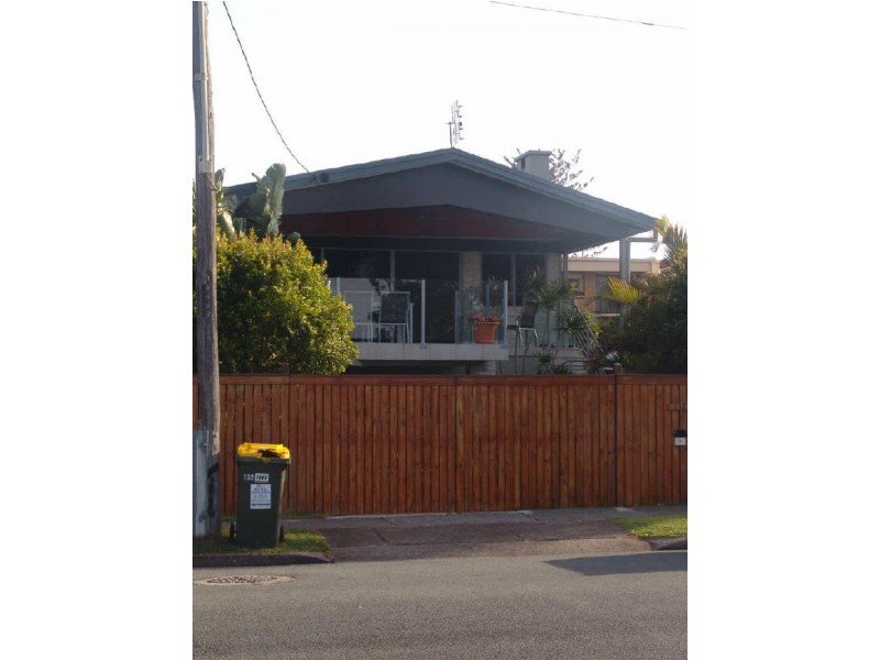Bilinga QLD 4225