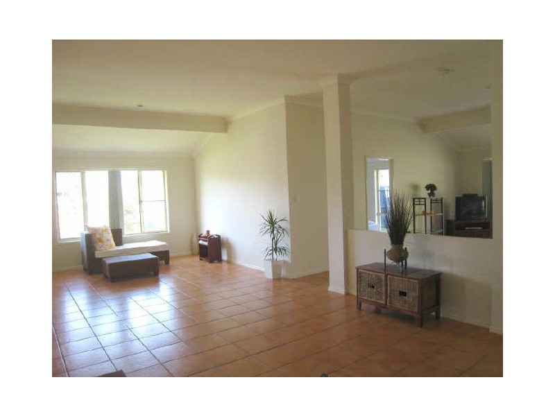 2 Quoll Cl, Burleigh Heads QLD 4220