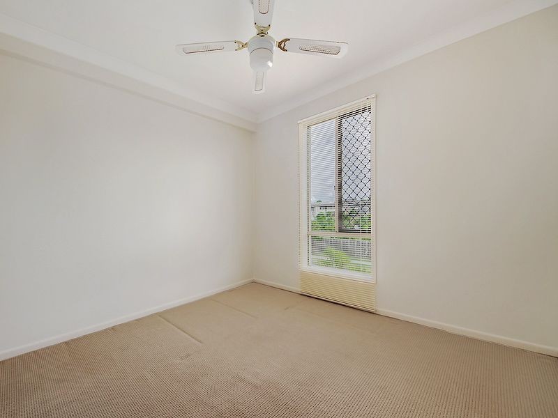 2/6 Belongil Street, Pacific Pines QLD 4211