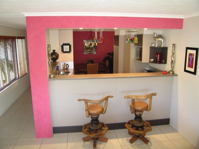 8/18 Ikkina Road, Burleigh Heads QLD 4220