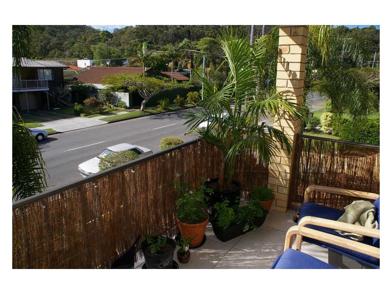 8/18 Ikkina Road, Burleigh Heads QLD 4220