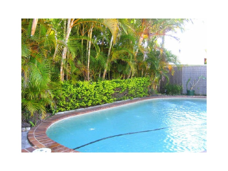Burleigh Heads QLD 4220