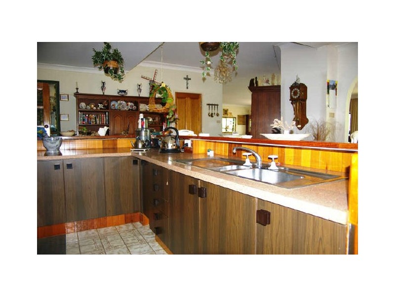 1596 Gold Coast Highway, Burleigh Heads QLD 4220