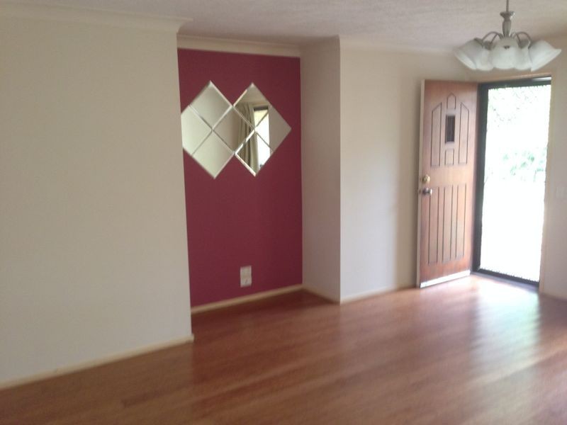 2/4 Flora Close, Burleigh Waters QLD 4220