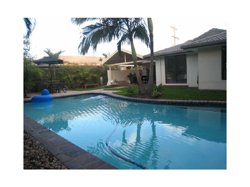 Burleigh Waters QLD 4220