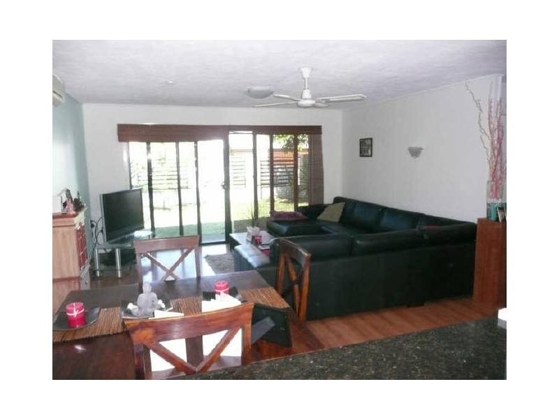 17 Tawarri Crescent, Burleigh Heads QLD 4220