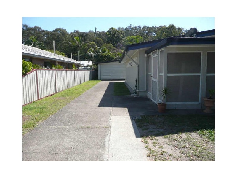 17 Tawarri Crescent, Burleigh Heads QLD 4220