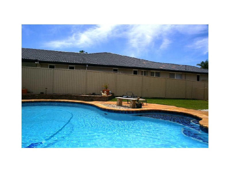 Burleigh Waters QLD 4220