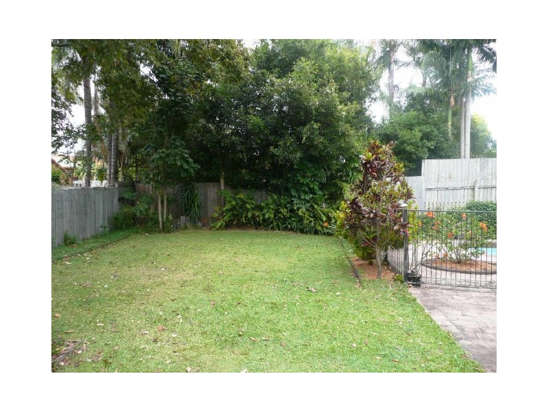 Robina QLD 4226
