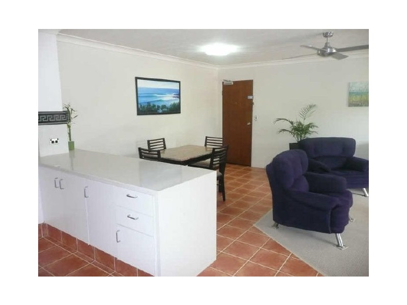 3/8 Nalla Court, Palm Beach QLD 4221