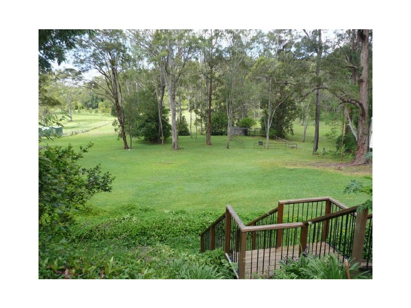 5 Benaroon Court, Tallebudgera QLD 4228