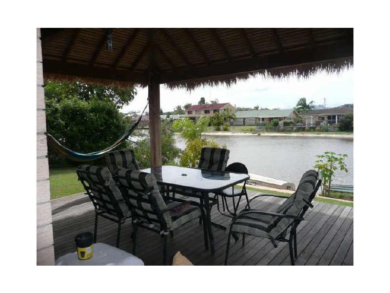 Palm Beach QLD 4221