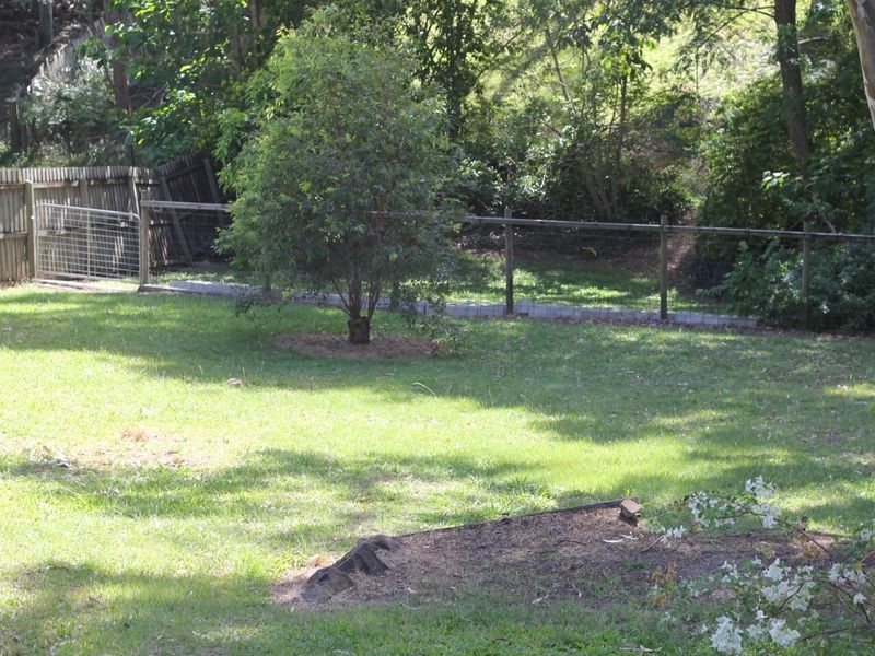 26 Ladds Ridge Road, Burleigh Heads QLD 4220