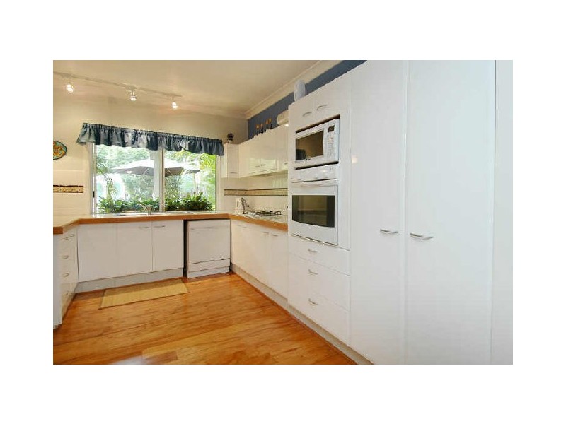 38 Coorabin Ct, Tallebudgera QLD 4228