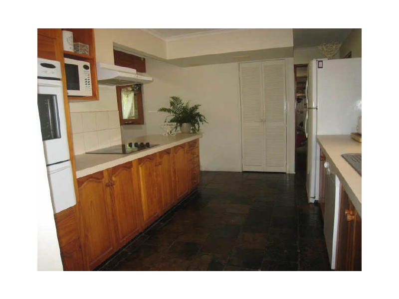 19 Joeith Ct, Miami QLD 4220