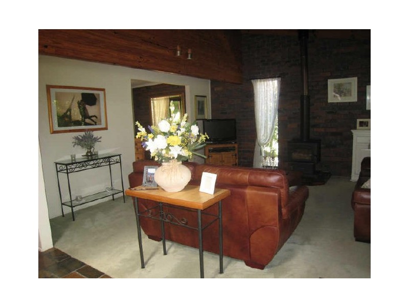 19 Joeith Ct, Miami QLD 4220