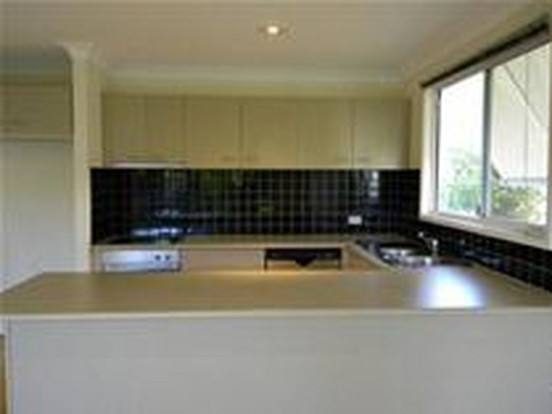 4/7 Sunset Blvd, Surfers Paradise QLD 4217