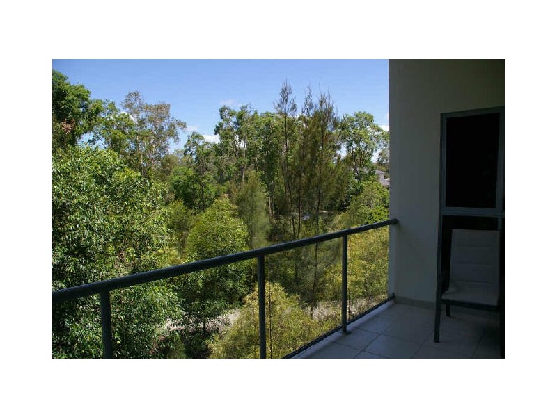 Varsity Lakes QLD 4227