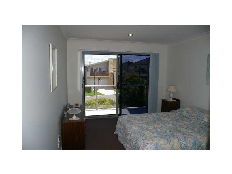 Varsity Lakes QLD 4227