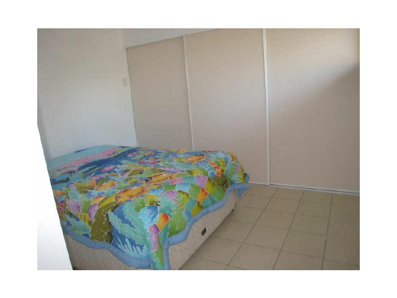 9 Maitland Street, Burleigh Waters QLD 4220