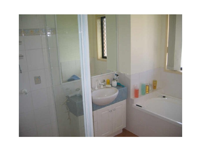 11/5 Tarni Avenue, Palm Beach QLD 4221