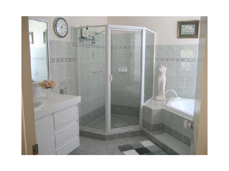 Burleigh Waters QLD 4220