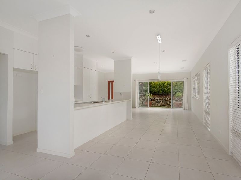 2/42 Barden Ridge Road, Reedy Creek QLD 4227