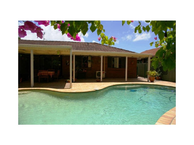 1/49 Treeview Drive, Burleigh Waters QLD 4220