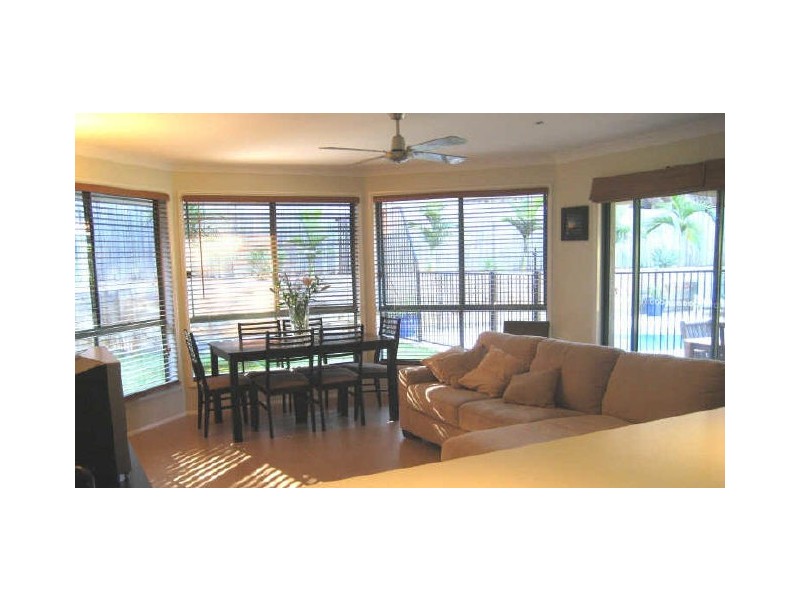 2 Exbridge Court, Mudgeeraba QLD 4213