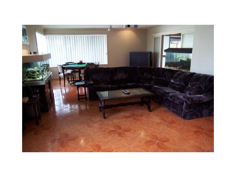 Varsity Lakes QLD 4227