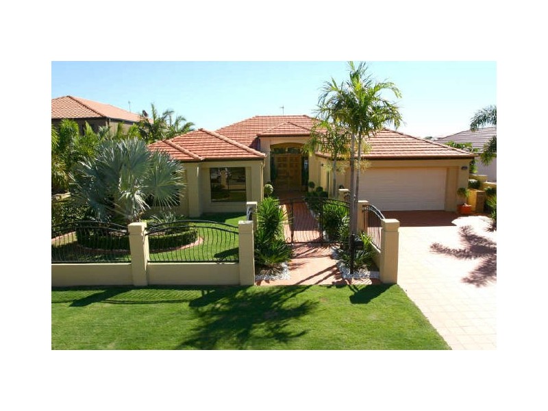 6 Palmyra Ct, Burleigh Heads QLD 4220