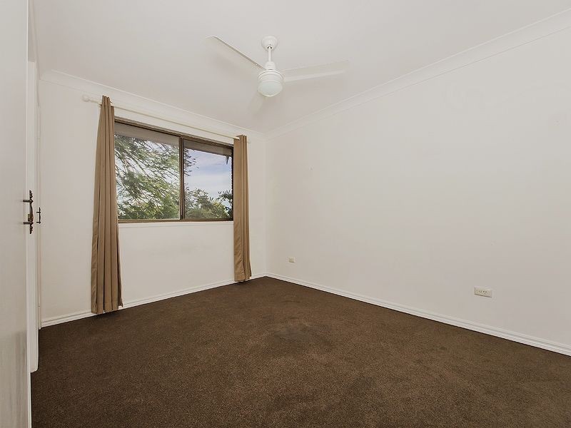 4/6 Peewee Place, Burleigh Waters QLD 4220