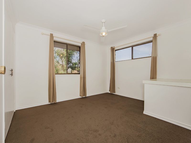 4/6 Peewee Place, Burleigh Waters QLD 4220