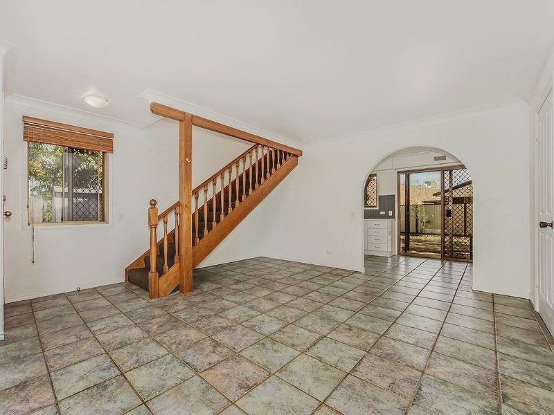 4/6 Peewee Place, Burleigh Waters QLD 4220