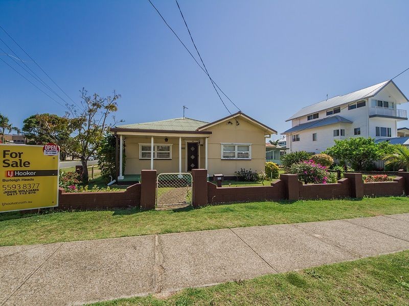 1 Banksia Broadway (1816 Gold Co, Burleigh Heads QLD 4220