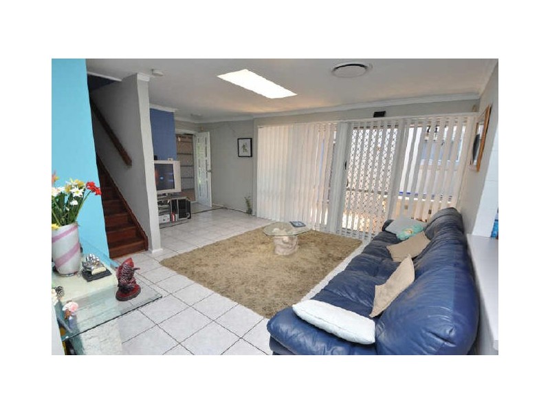 14 Salacia Avenue, Mermaid Waters QLD 4218