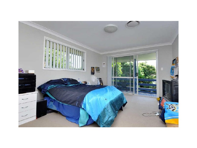 14 Salacia Avenue, Mermaid Waters QLD 4218