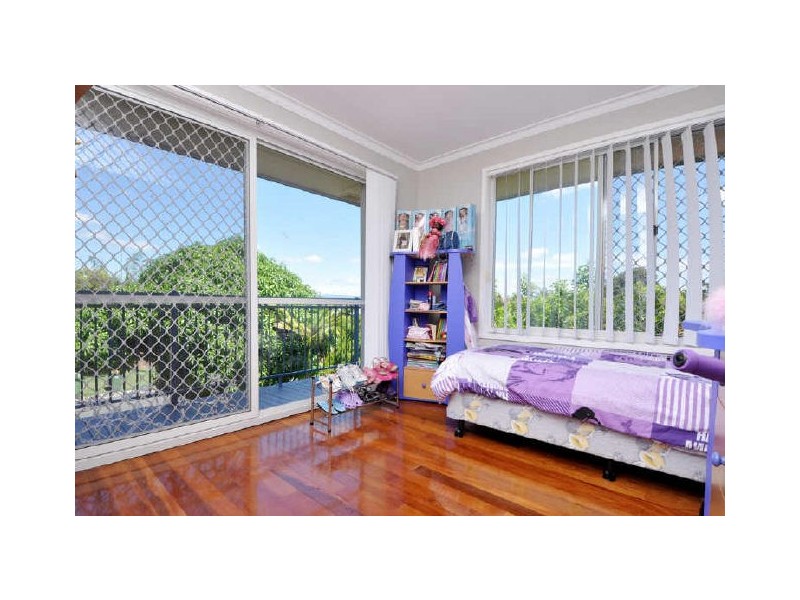 14 Salacia Avenue, Mermaid Waters QLD 4218