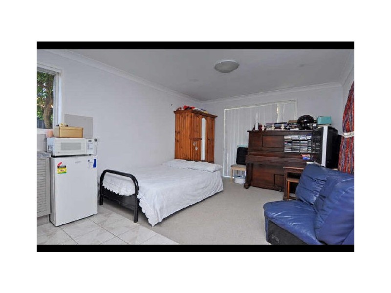 14 Salacia Avenue, Mermaid Waters QLD 4218