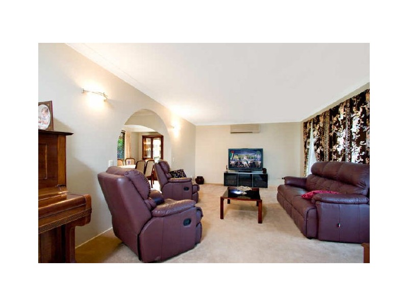 5 Daffodil Street, Tallebudgera QLD 4228