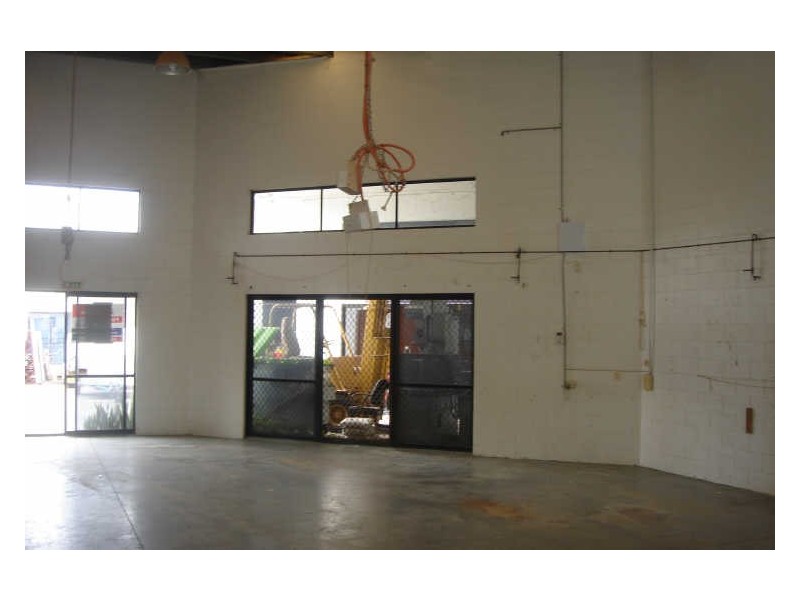 2/16 Hutchinson Street, Burleigh Heads QLD 4220